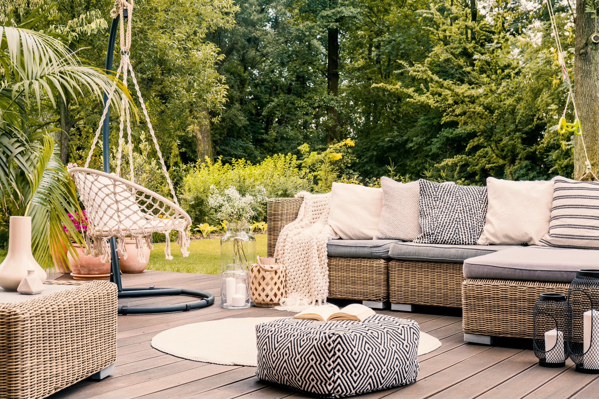 Staging example 9